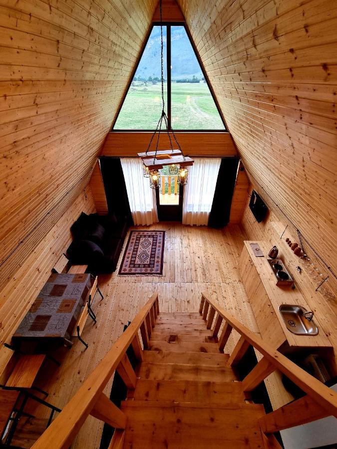 Willa Mountain Hut In Kazbegi Zewnętrze zdjęcie