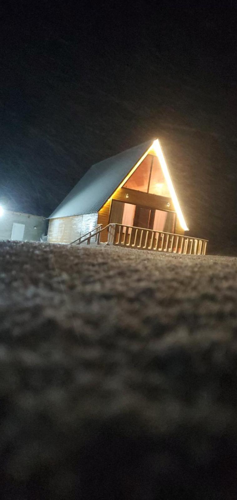 Willa Mountain Hut In Kazbegi Zewnętrze zdjęcie